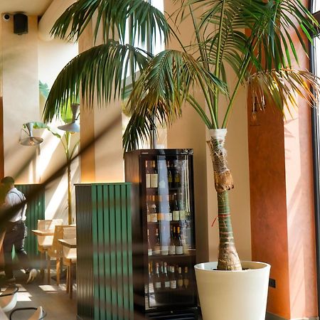 Hotel Saly Durres Ngoại thất bức ảnh