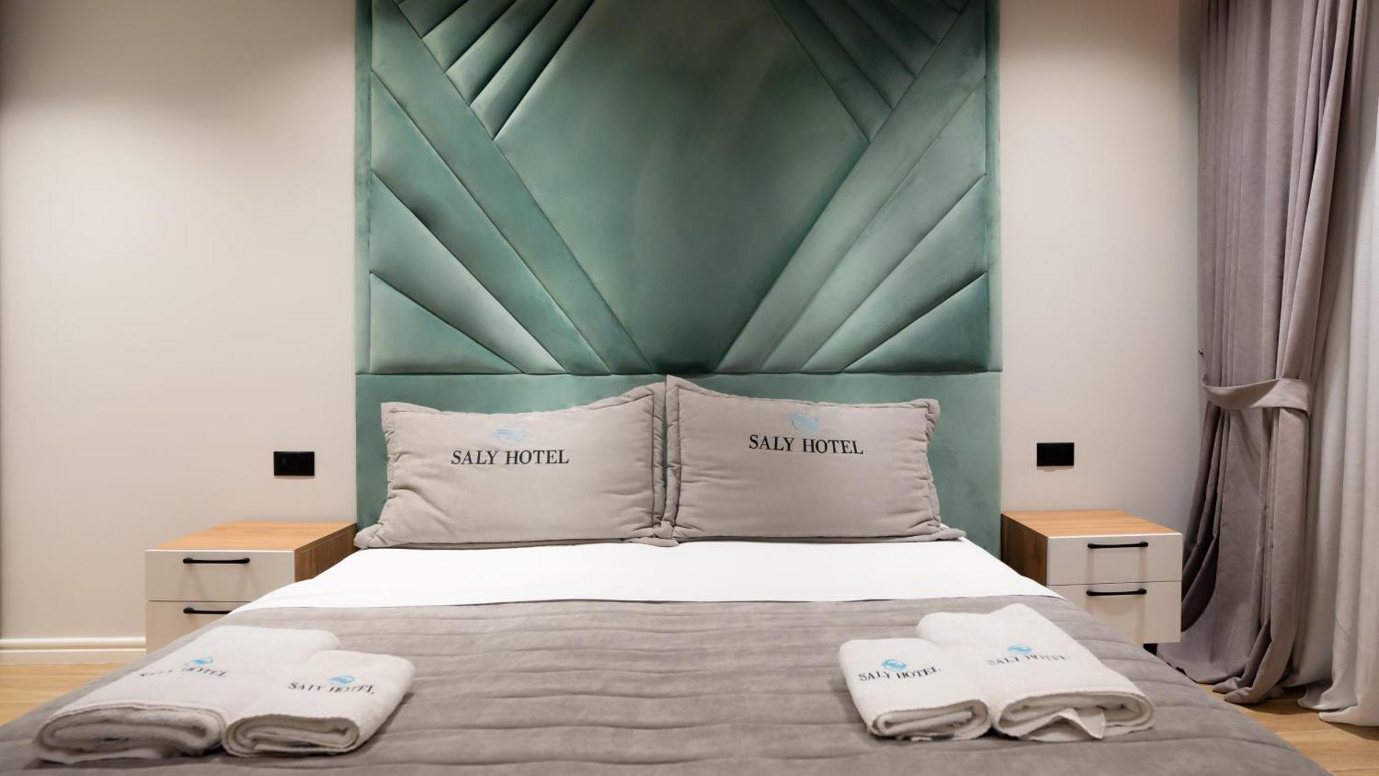 Hotel Saly Durres Ngoại thất bức ảnh