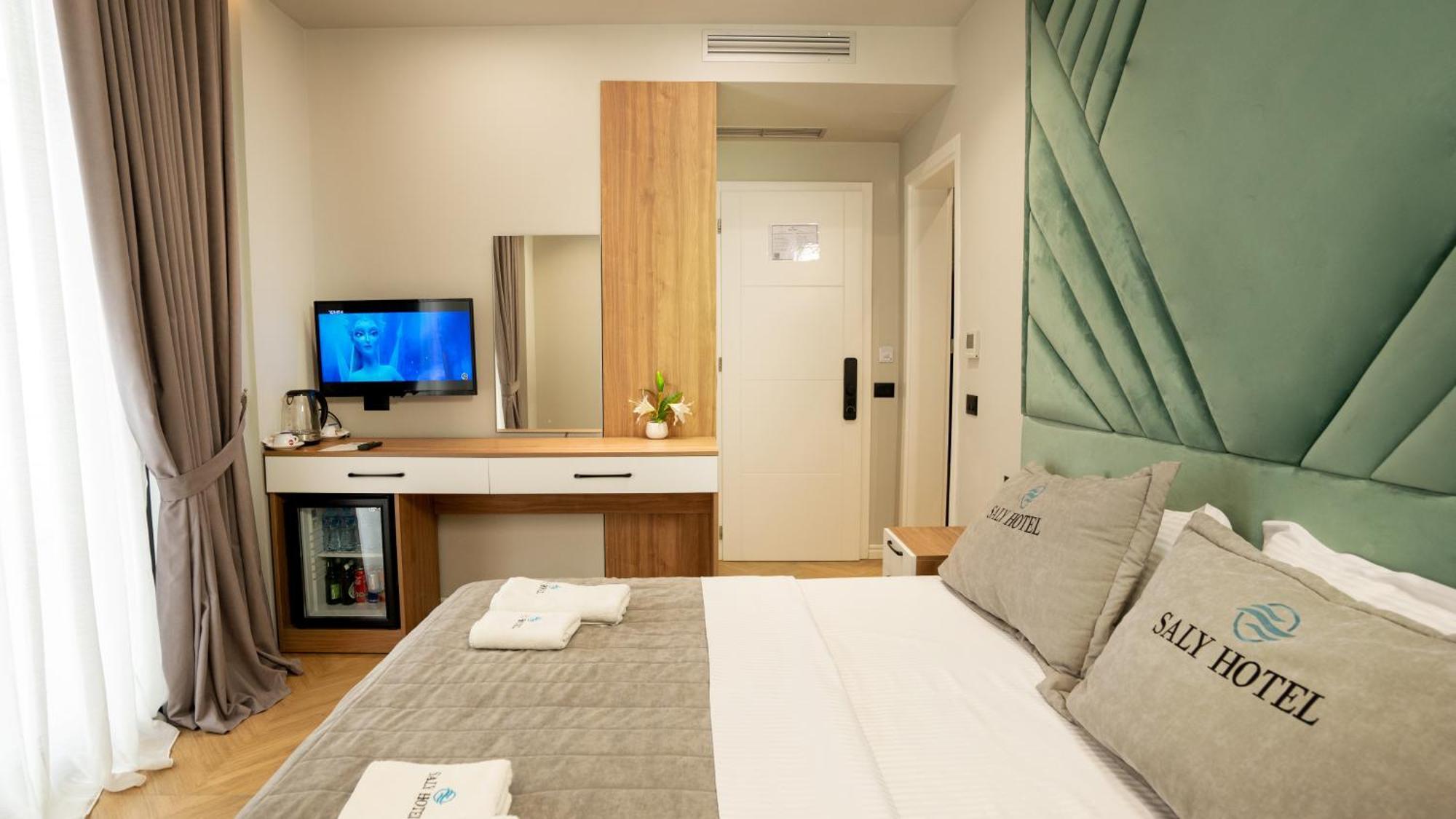 Hotel Saly Durres Ngoại thất bức ảnh