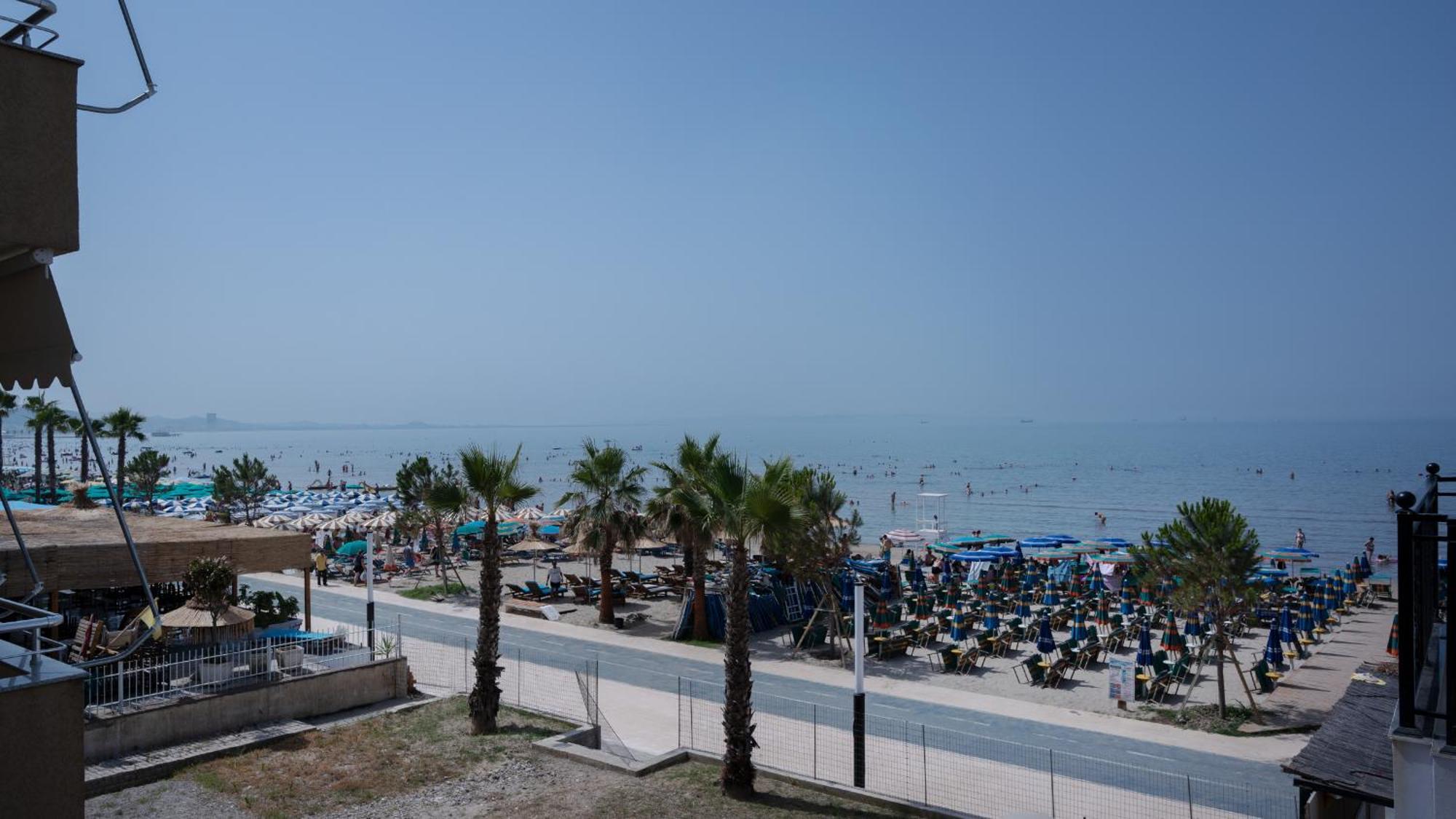 Hotel Saly Durres Ngoại thất bức ảnh