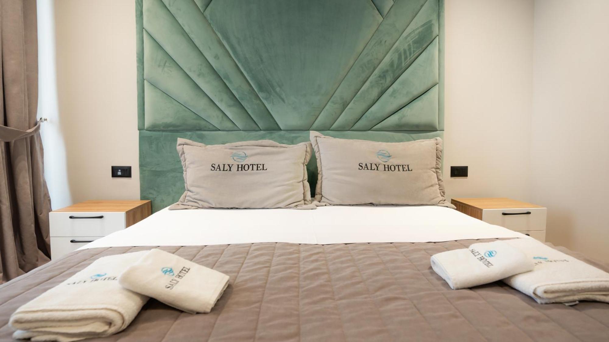 Hotel Saly Durres Ngoại thất bức ảnh