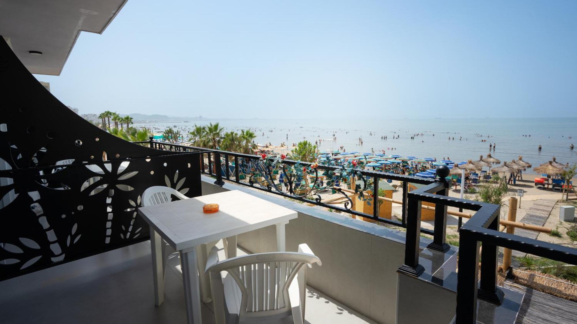 Hotel Saly Durres Ngoại thất bức ảnh