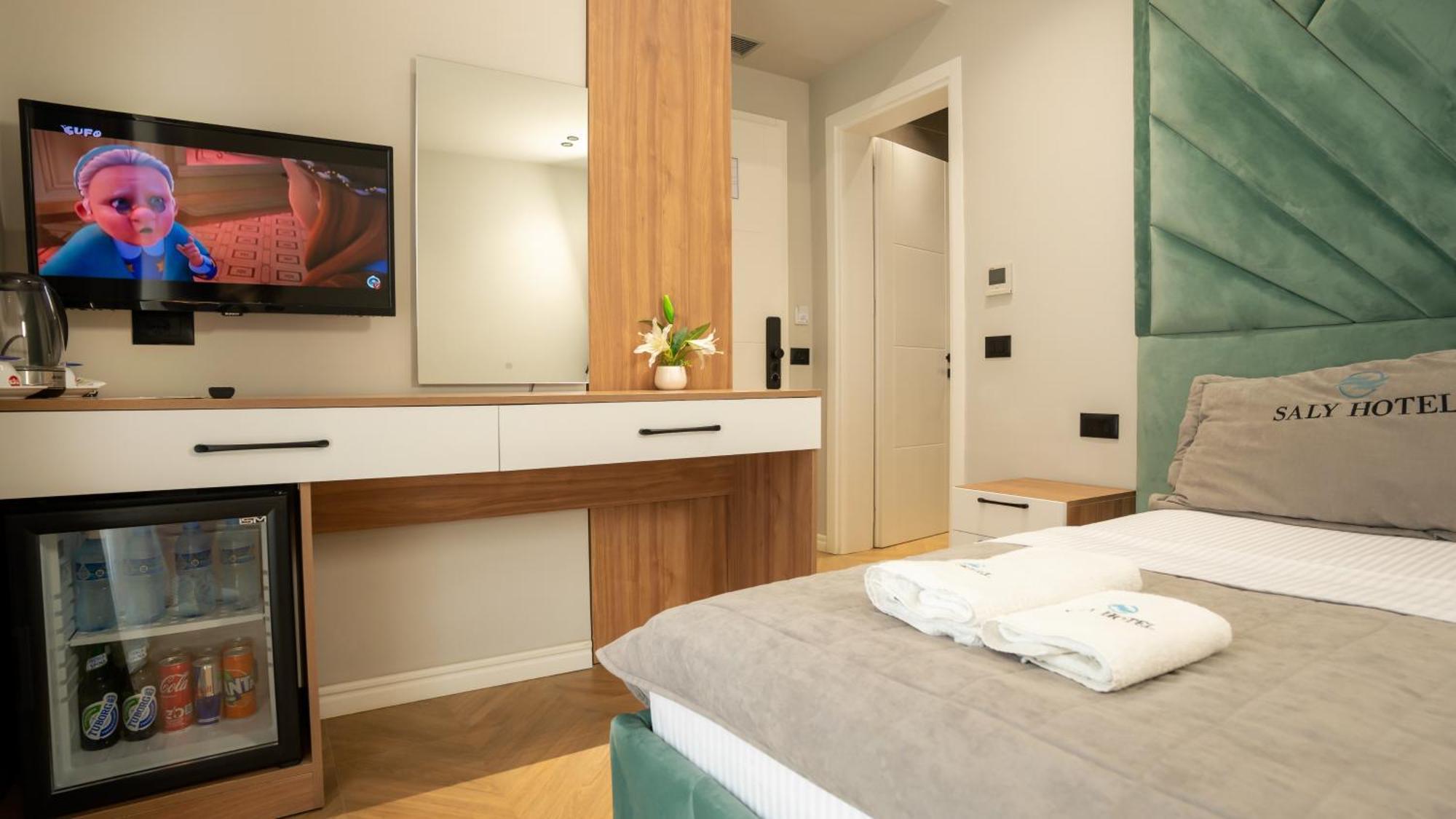 Hotel Saly Durres Ngoại thất bức ảnh