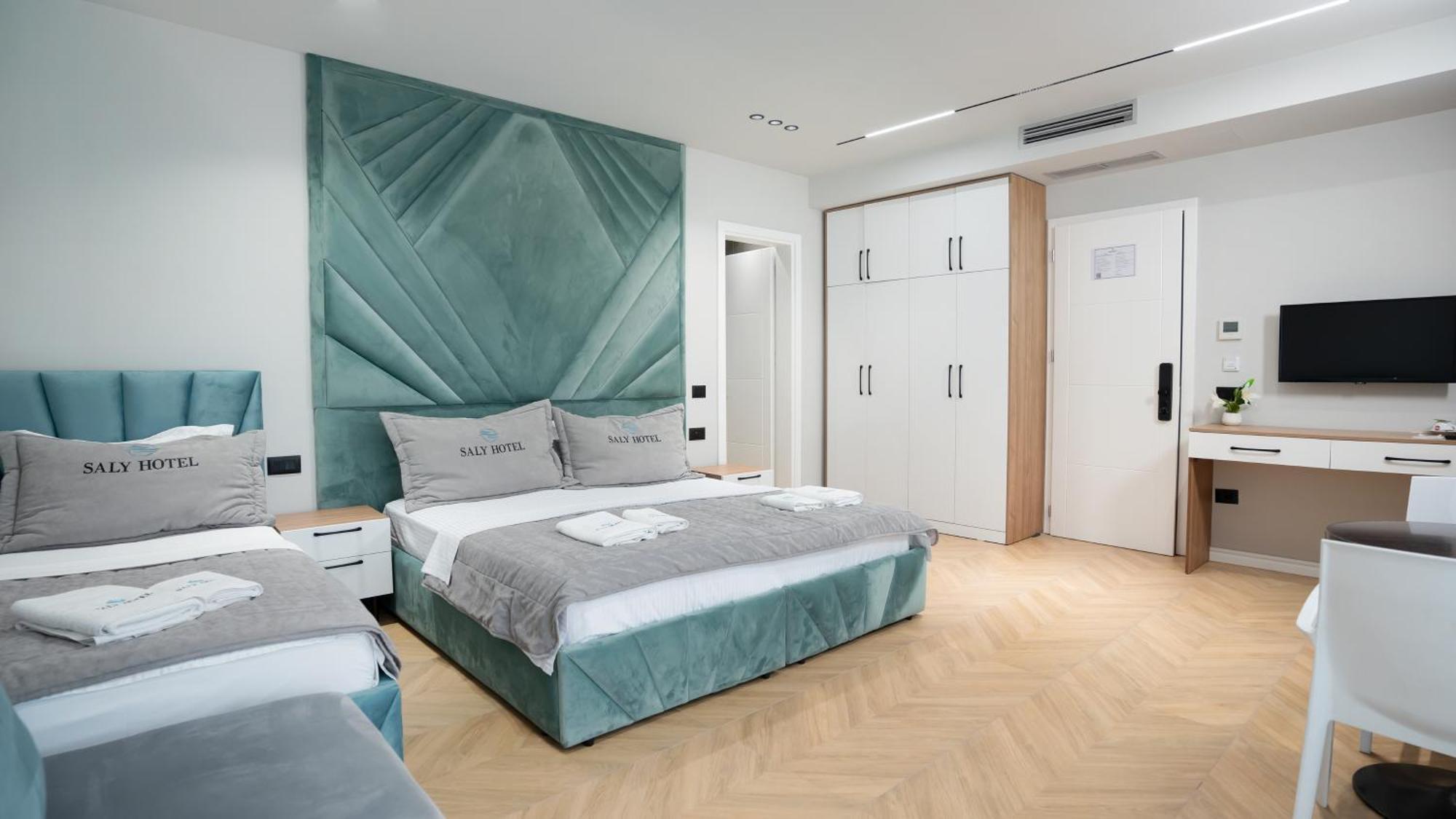 Hotel Saly Durres Ngoại thất bức ảnh