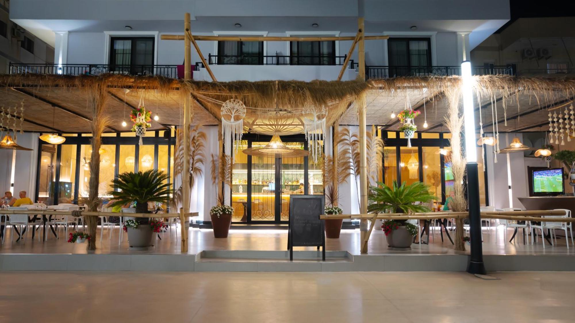 Hotel Saly Durres Ngoại thất bức ảnh