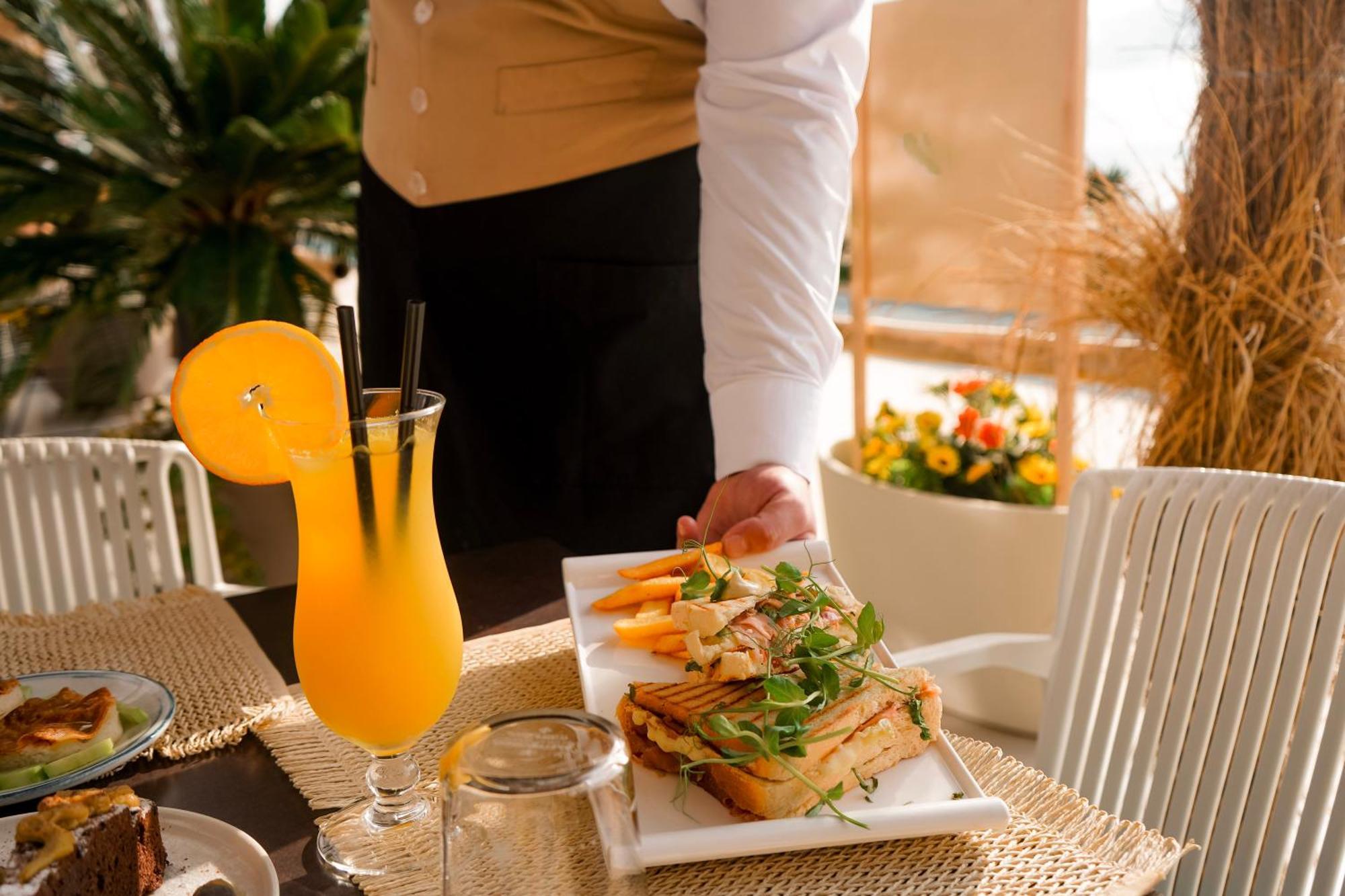 Hotel Saly Durres Ngoại thất bức ảnh